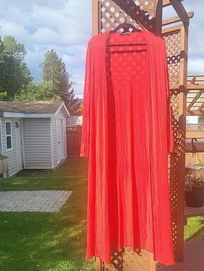 Annabelle Vibrant Red Long Open-Front Cape